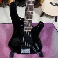 Hartke AK4 Basso Elettrico ULTIMO PEZZO_3